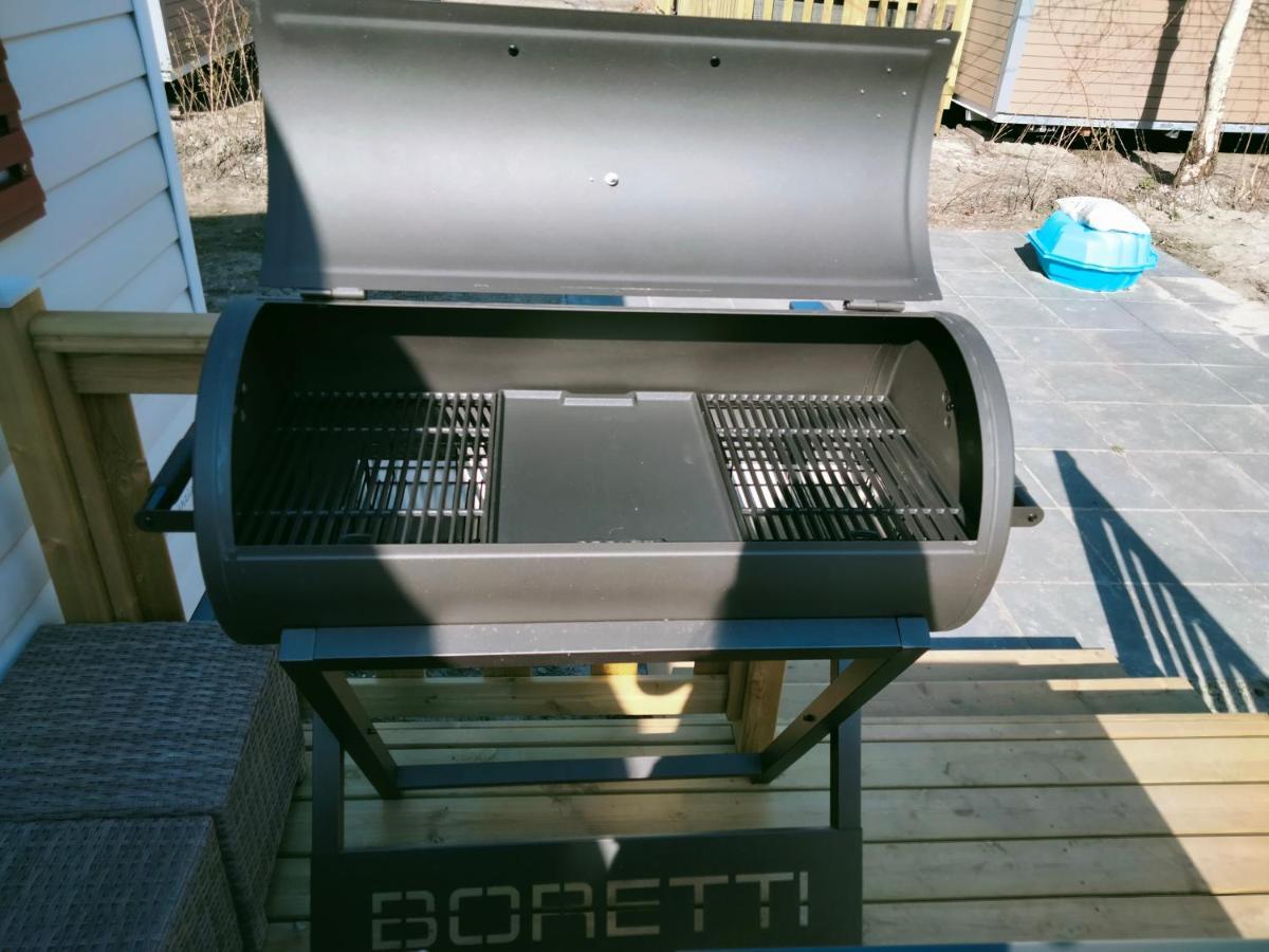 Bj Chalets - Robbengat 85 - Gezellige Chalet Op Vakantiepark Lauwersoog! Vroege Incheck! Met Airco! 외부 사진